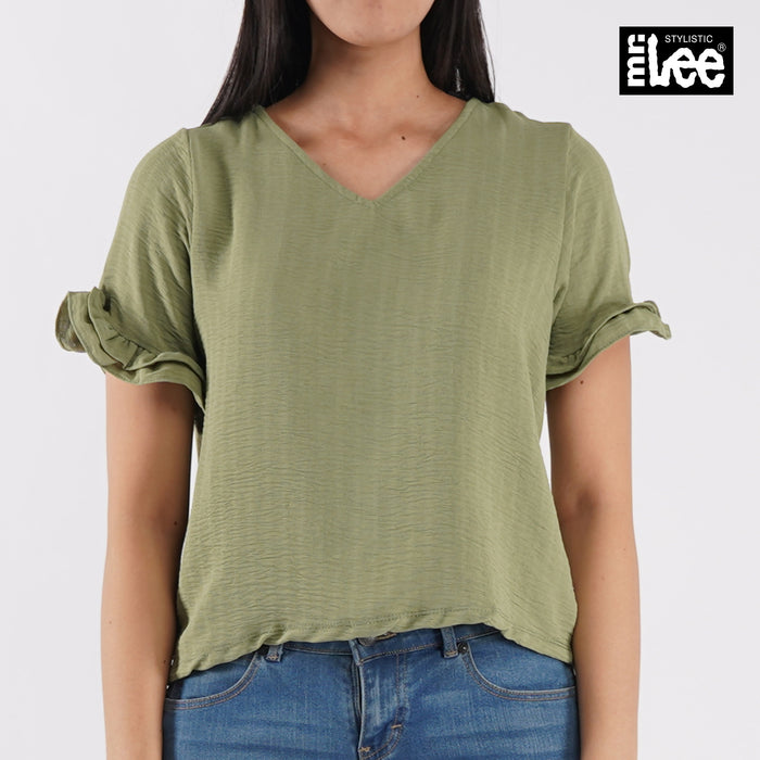 Stylistic Mr. Lee Ladies Basic Woven V-Neck Blouse for Women Trendy Fashion High Quality Apparel Comfortable Casual Top for Women Boxy Fit 136809 (Green)